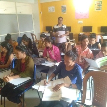 British Spoken English Classes in New C G Road-chandkheda