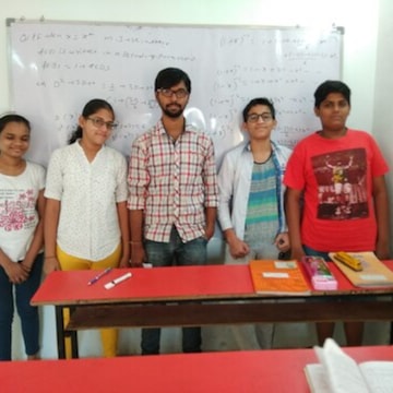 Dnyanpeeth Classes (Sureshm Learn) in Sector 13 Kharghar, Navi Mumbai