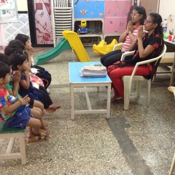 Little Feet in Sion Main Road Sion, Mumbai