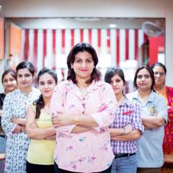 English Educational Services By Yashdeep in Chandigarh Chandigarh Sector 17b