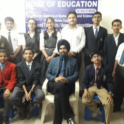 Home Of Education in Main Road Chandigarh Sector 44d