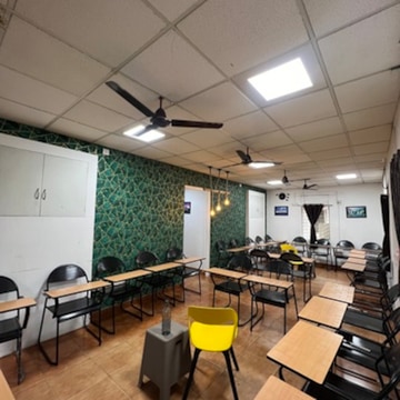 The English Academy in 12th Avenue Ashok Nagar