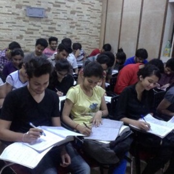 Shiksha At Scholars in E-2/10 Shastri Nagar N