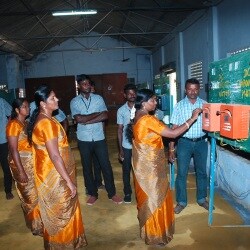 Dheeran Iti in Dheeran Iti . Cell 9095965783 Avalpoondurai Avalpundurai