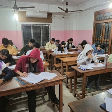 Pragyanam Tutorials in Kailash Nagar Path Rupnagar