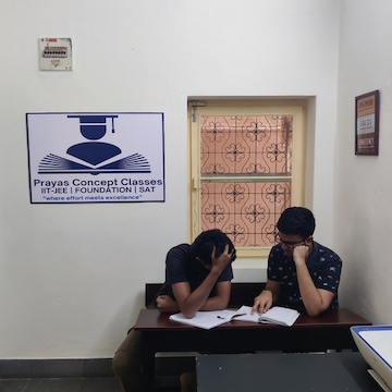 Prayas Concept Classes in Mcwa 4th Road Begumpet