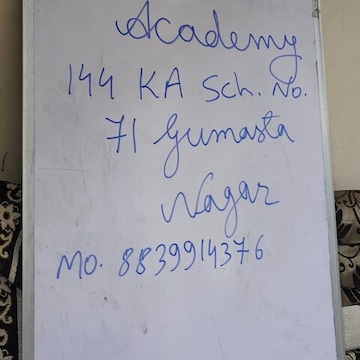 Naksh Academy in Scheme No 71 Dwarkapuri