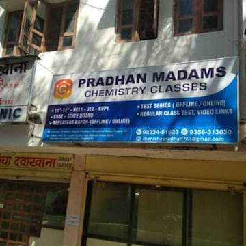 Pradhan Madams Chemistry Classes in Laxmi Nagar Shraddhanandpeth