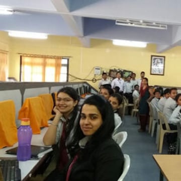 Tally Guru Solutions in Gangapur Road Ashok Stambh