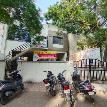 Radiant Institute in Jaymal Parmar Marg Rajkot HO
