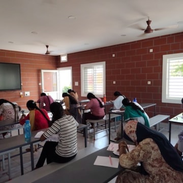 ALPHA WAVES COACHING CENTRE in Sengotampalayam Salem Fort